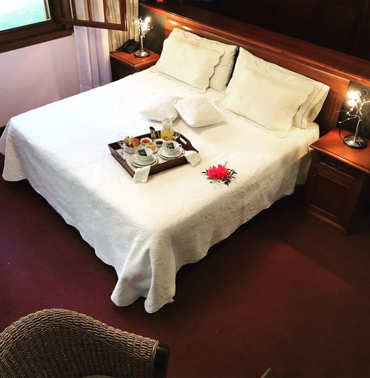 Hotel Aeropuerto Ezeiza Casa De Mr Монте-Гранде Экстерьер фото